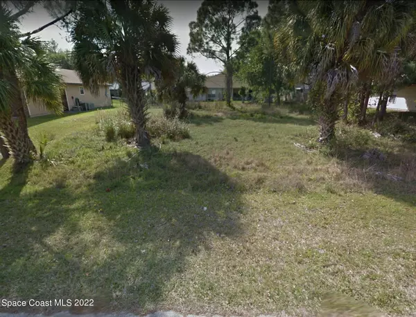 Palm Bay, FL 32909,1362 Ruffin CIR SE