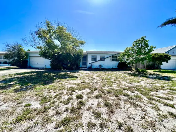 65 Dorset LN, Satellite Beach, FL 32937