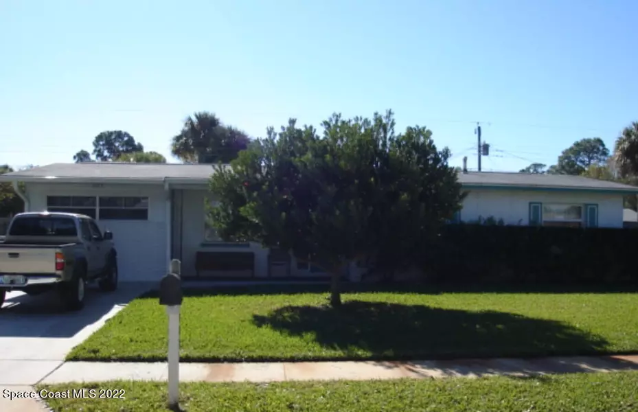 1073 Coronado DR, Rockledge, FL 32955