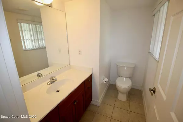 Merritt Island, FL 32953,2464 Hemingway LN #106