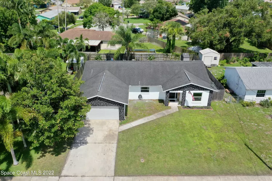 1316 Canterbury LN, Rockledge, FL 32955