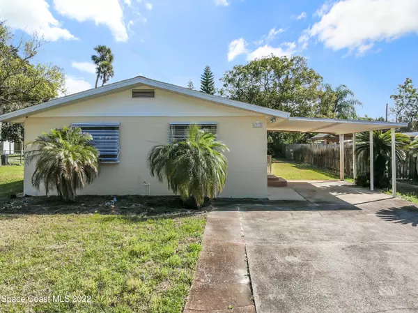 1515 Live Oak ST, New Smyrna Beach, FL 32168