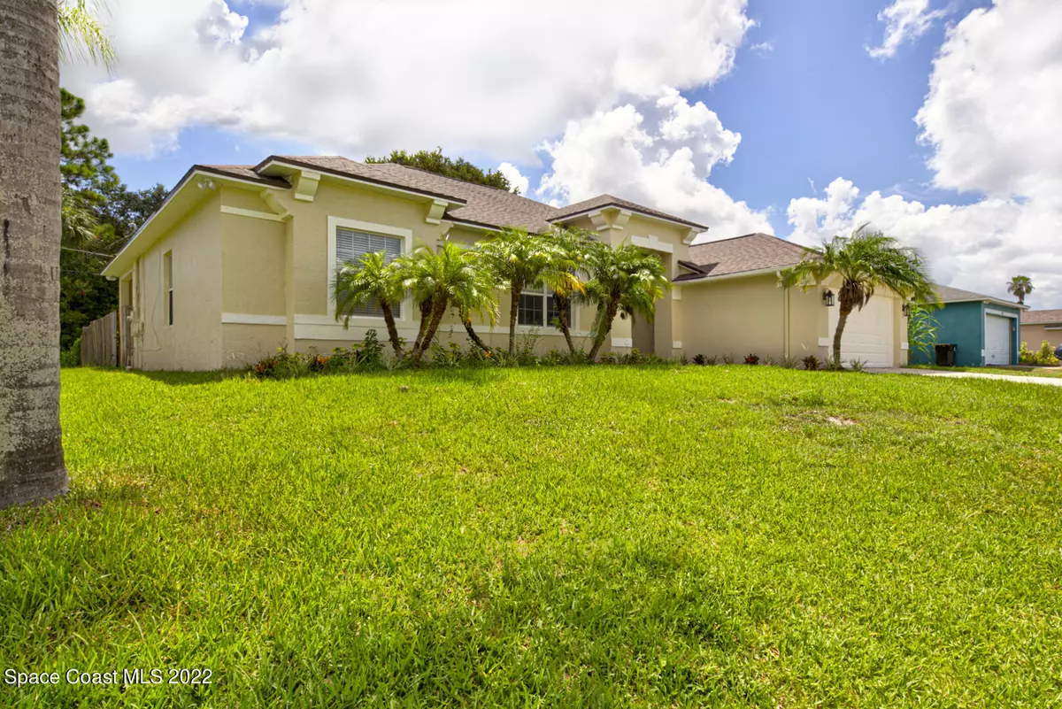 Palm Bay, FL 32907,499 Cellini AVE NE