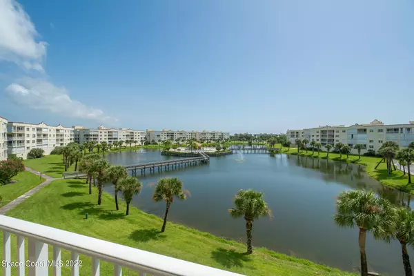 8911 Lake DR #402,  Cape Canaveral,  FL 32920