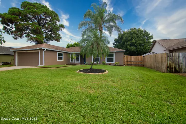 Rockledge, FL 32955,810 Gardener RD