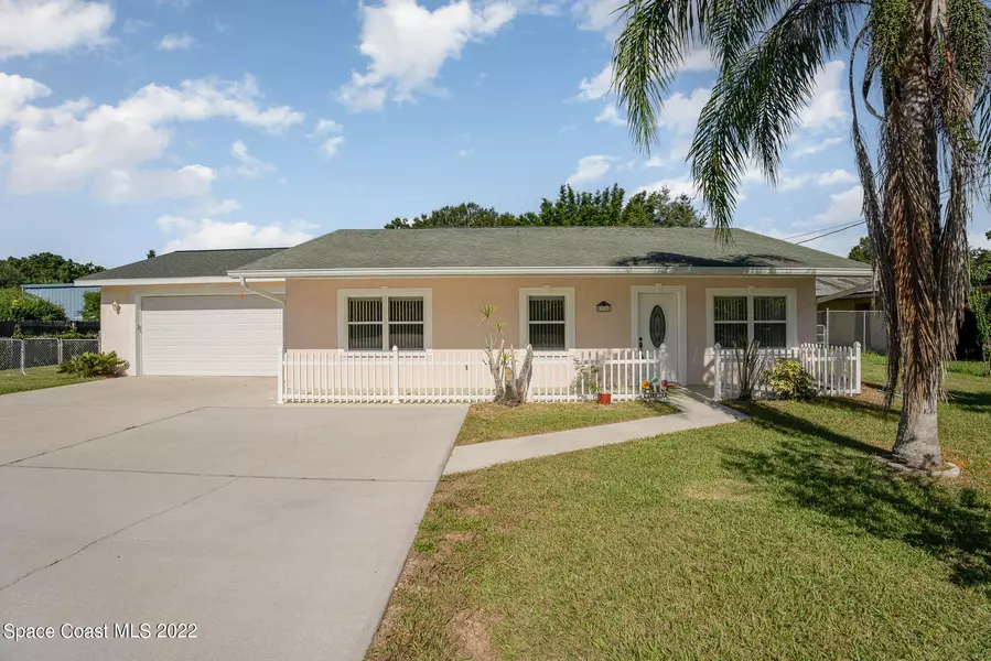 336 Bossieux BLVD, West Melbourne, FL 32904