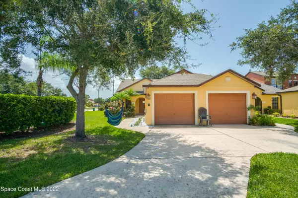 Melbourne, FL 32901,895 Luminary CIR #106