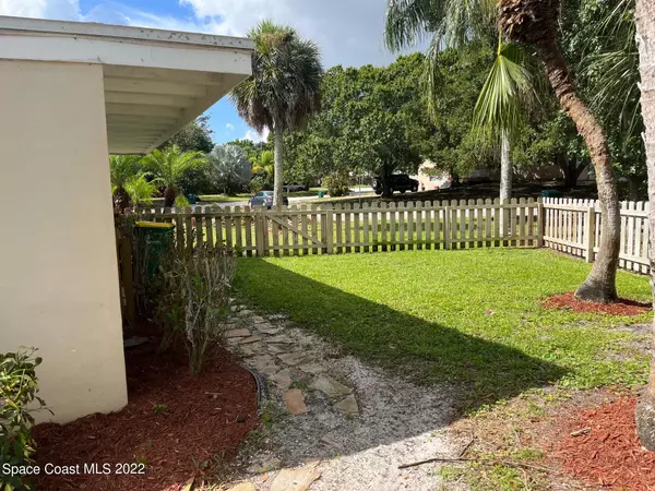 Melbourne, FL 32901,2332 Saint Andrews CIR