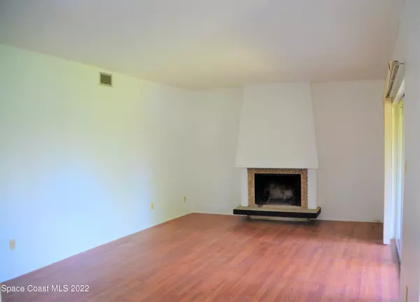 Altamonte Springs, FL 32701,200 Maitland AVE #209