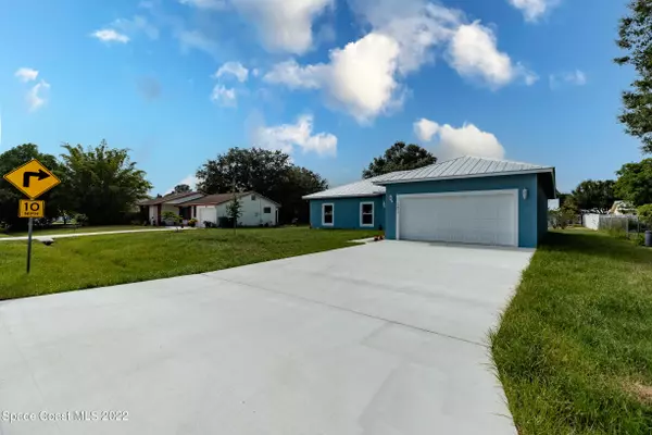 Port St Lucie, FL 34952,2491 SE Trail AVE