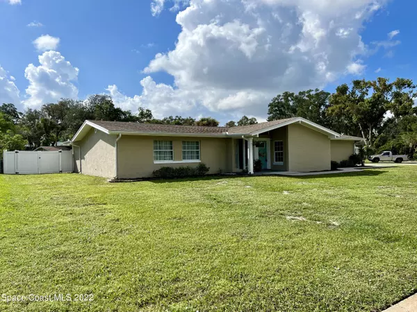 Titusville, FL 32796,7 Fairglen DR