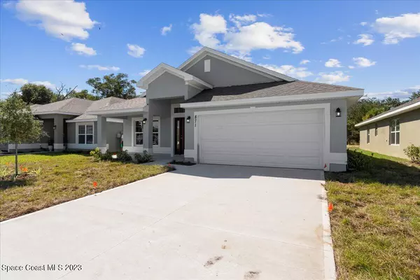 Cocoa, FL 32926,685 Lantana ST