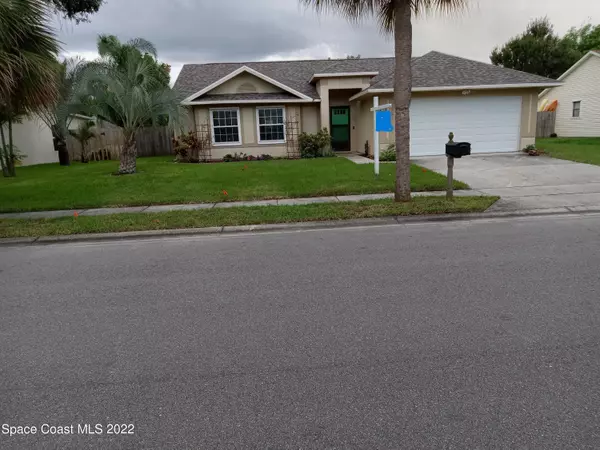 2221 Grand Teton BLVD, Melbourne, FL 32935