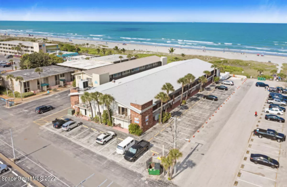 Cocoa Beach, FL 32931,22 Tulip AVE #323