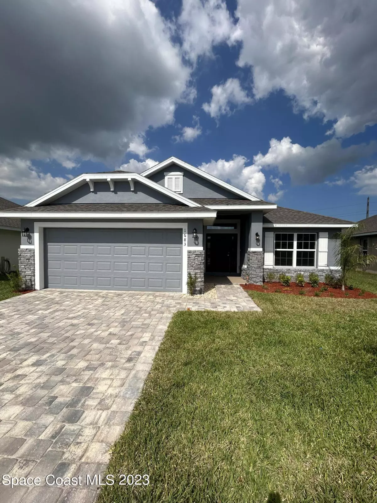 Palm Bay, FL 32909,1683 Middlebury DR