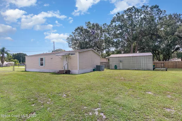 Mims, FL 32754,4991 Cambridge DR