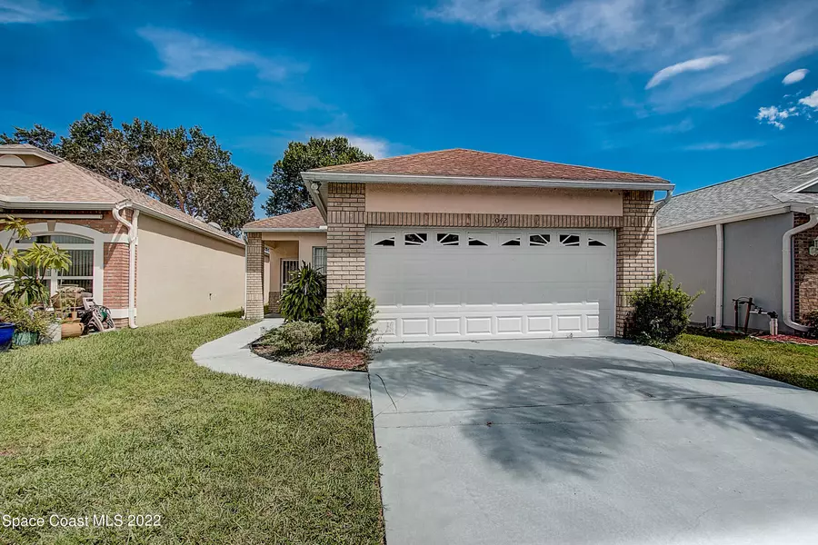 1042 S Fork CIR, Melbourne, FL 32901
