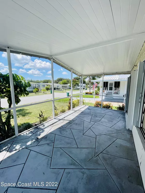 Barefoot Bay, FL 32976,859 Cashew CIR