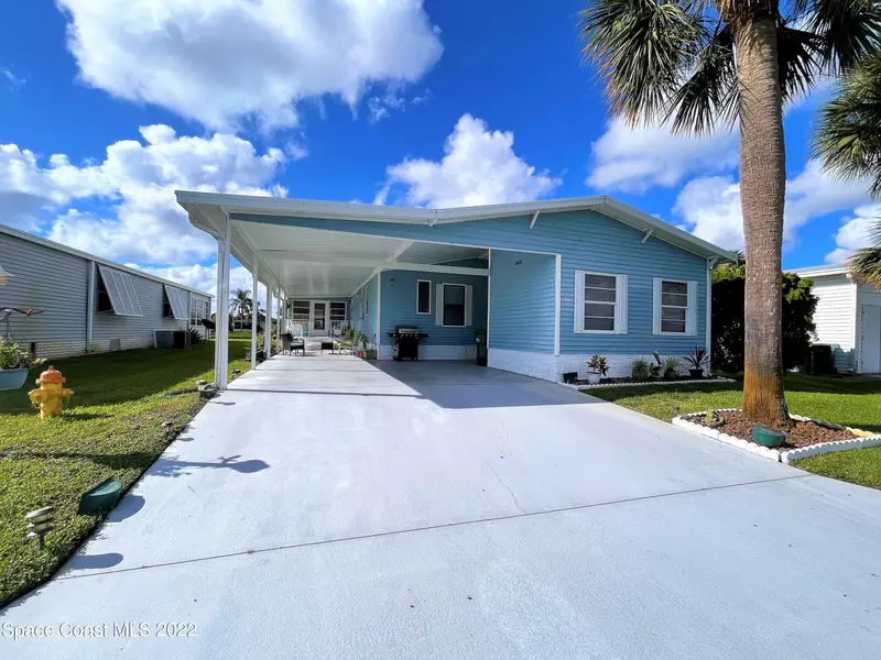 5329 Bison ST #12, Micco, FL 32976