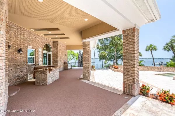 Rockledge, FL 32955,8 River Ridge DR