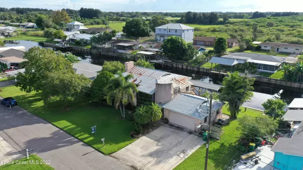 Cocoa, FL 32926,825 Heron