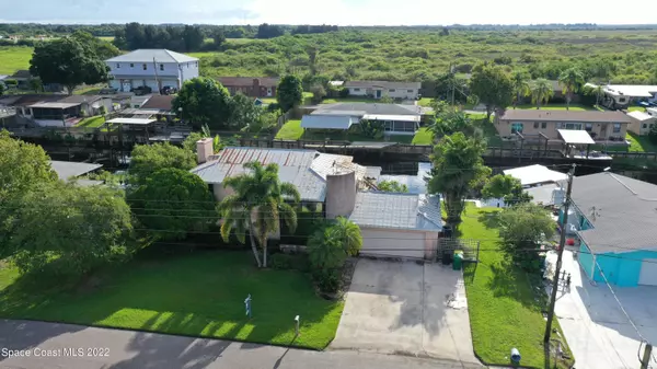 Cocoa, FL 32926,825 Heron