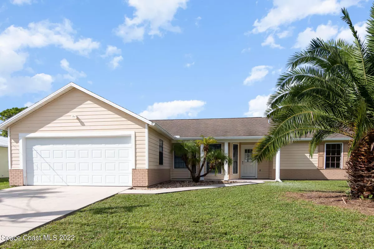 Palm Bay, FL 32907,1135 Flower ST NW