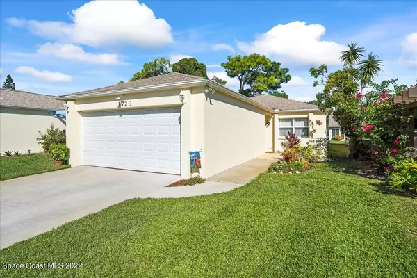 1720 Bluebird CT, Melbourne, FL 32935