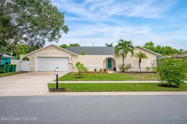 750 Oak Park CIR, Merritt Island, FL 32953