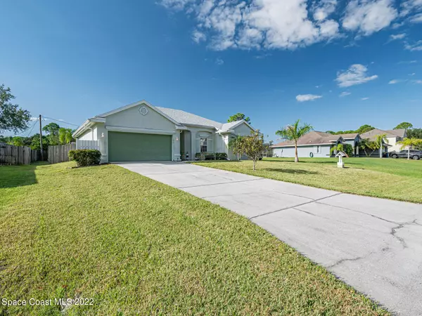 Palm Bay, FL 32909,590 Coconut ST SE