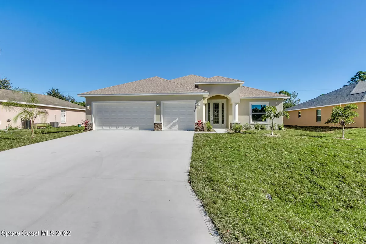 Palm Bay, FL 32908,1124 Captiva Island CIR