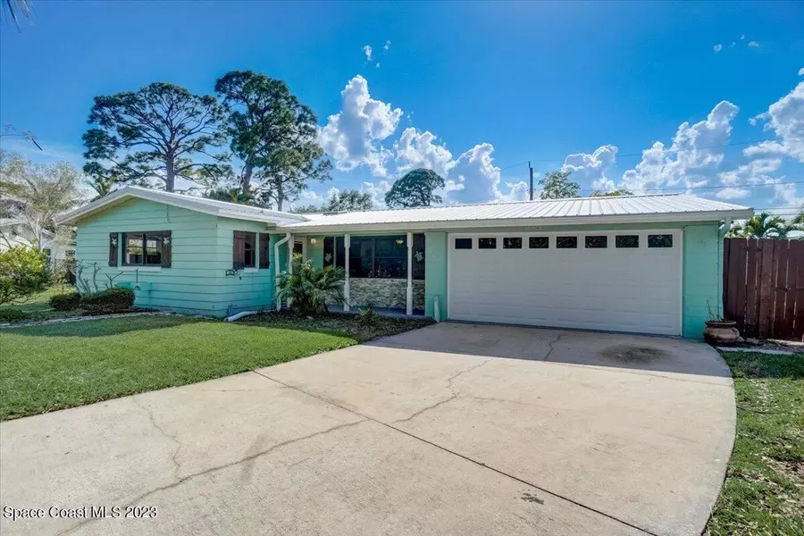 953 Lexington RD, Rockledge, FL 32955