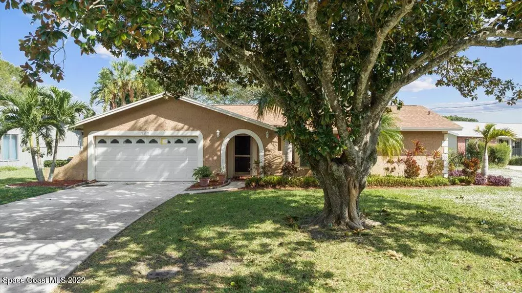 1371 Gleneagles WAY, Rockledge, FL 32955