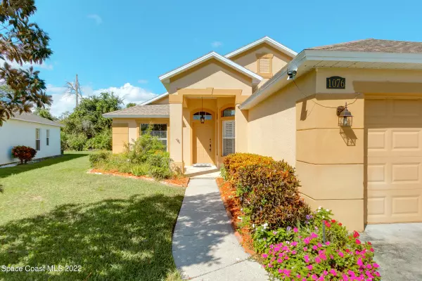 Palm Bay, FL 32905,1076 Pine Creek CIR NE