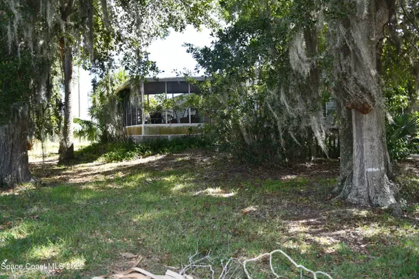 Cocoa, FL 32926,162 Vanguard CIR