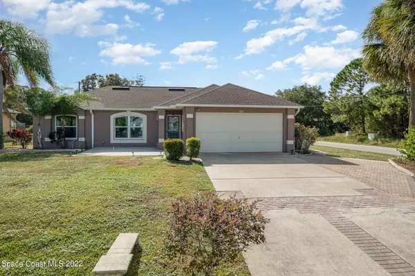 2002 Thisbe AVE SE, Palm Bay, FL 32909