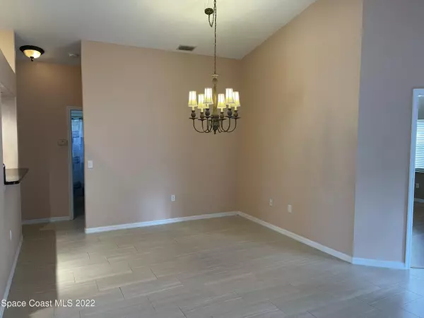 Melbourne, FL 32935,2401 Coral Ridge CIR