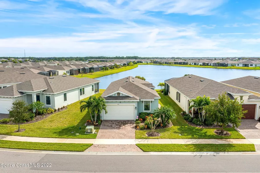 2731 Treasure Cay LN, Melbourne, FL 32940