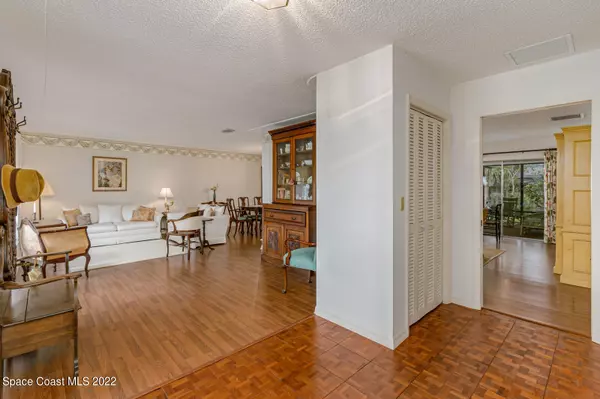 Satellite Beach, FL 32937,559 W Amherst CIR