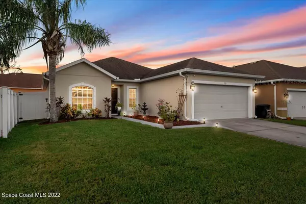 775 Breakaway TRL, Titusville, FL 32780