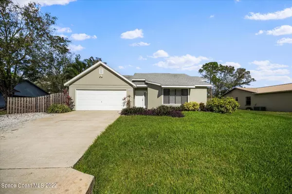 1721 Monrovia ST NW, Palm Bay, FL 32907