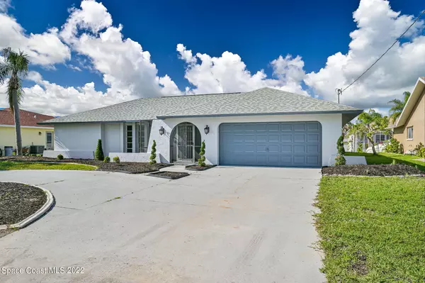 5016 Skyline BLVD, Cape Coral, FL 33993