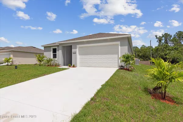 Palm Bay, FL 32907,533 Hillsdale AVE NW