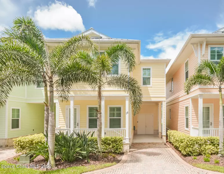 15 Old Feger DR, New Smyrna Beach, FL 32169