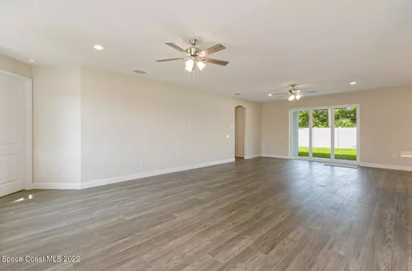 Palm Bay, FL 32908,1034 Captiva Island CIR SW