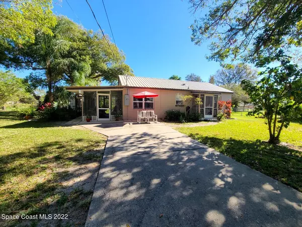 1256 Lenora DR, Merritt Island, FL 32952