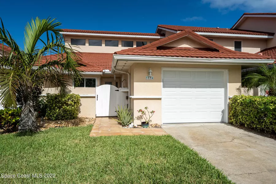 5594 Cord Grass LN, Melbourne Beach, FL 32951