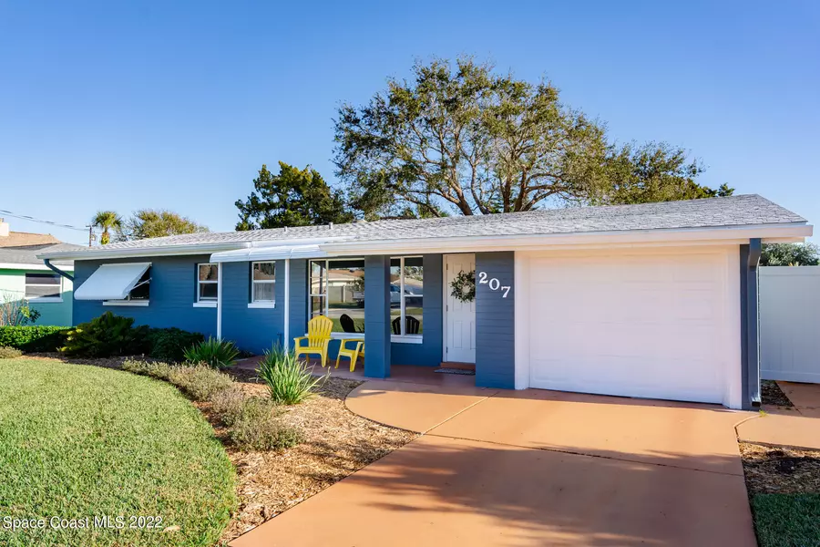 207 Saludo ST, New Smyrna Beach, FL 32169