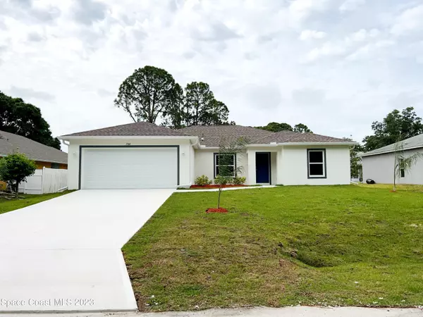 1560 Sarnia ST NW, Palm Bay, FL 32907