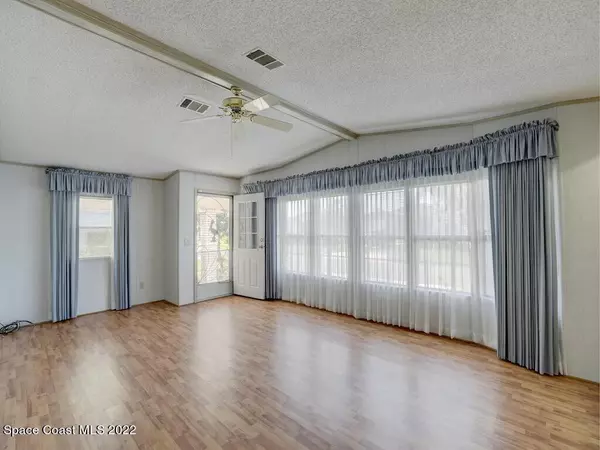 Barefoot Bay, FL 32976,228 Kiwi DR